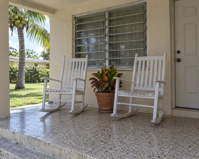 Illustration: the front porch of an older South Florida house